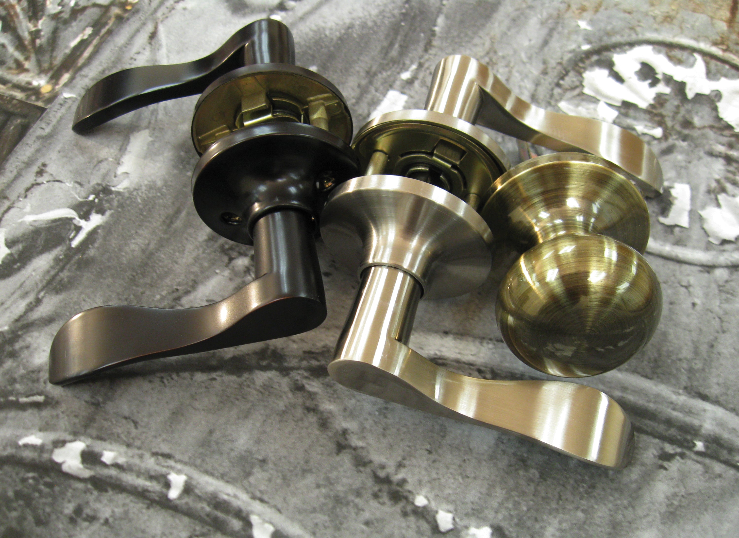 Knobs vs. Levers: How to Choose
